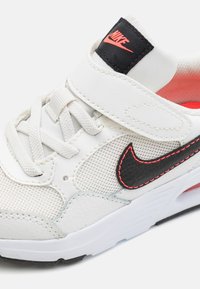 Nike Sportswear AIR MAX UNISEX - Sporta apavi - summit white/black/bright crimson/white
