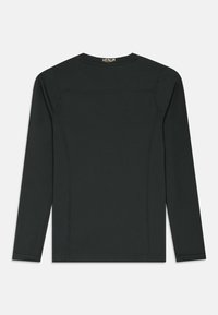 Pitkähihainen musta paita, valmistettu pehmeästä kankaasta. Siinä on pyöreä pääntie, litteät saumat ja hillitty logo yläosan takana.