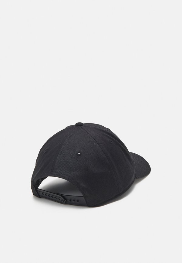 NEW YORK YANKEES RAISED BASIC UNISEX - Cap3