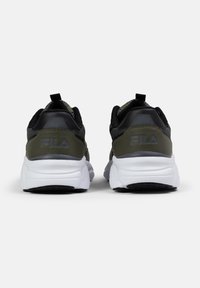 Fila RECADE - Sneakers - olive night castlerock