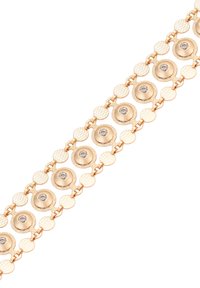 Arany karkötő, amely összekapcsolt, textúrázott kör alakú és gyémánttal díszített kerek elemekből áll, ismétlődő mintázatban, fehér háttéren.