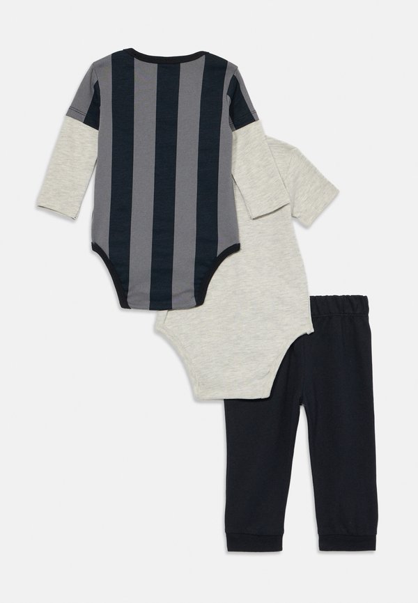 BODYSUIT SET - Print T-shirt2