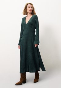 FRNCH LISNA - Jurk - vert foret