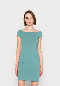 Even&Odd Vestido de malha - light blue