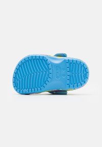 Crocs STITCH CLASSIC UNISEX - Badsandal - oxygen