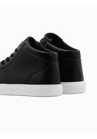 Ombre OM FOTH - Zapatillas altas - black