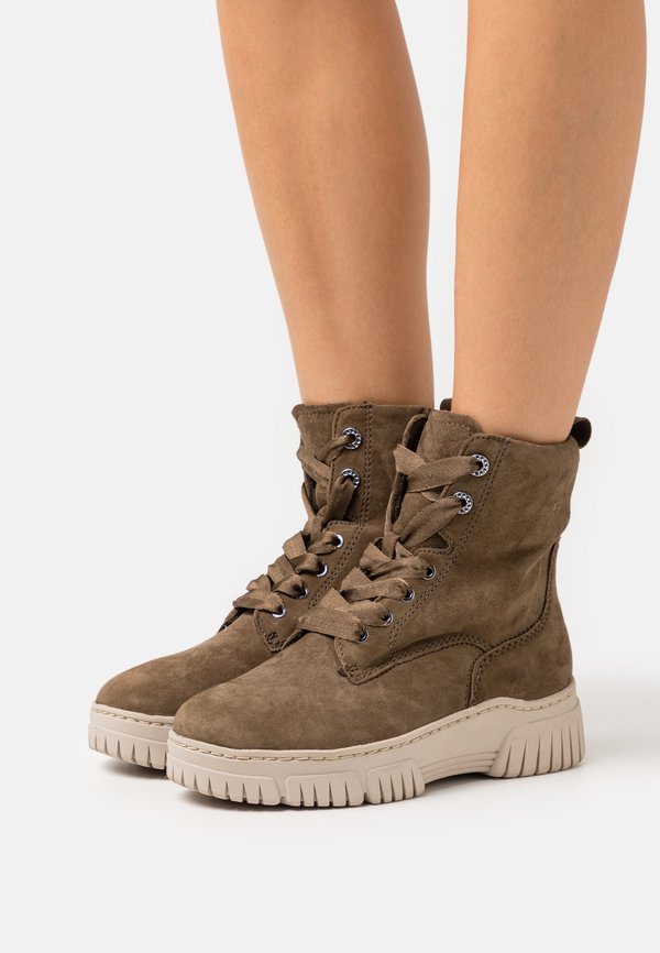 Plateaustiefelette - olive