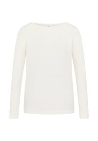 Witte ribgebreide top met lange mouwen, bootnek, rechte zoom en subtiele verticale textuur door de stof.