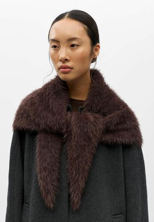 Object, SCARF FUZZY TRIANGLE - Scarf - seal brown