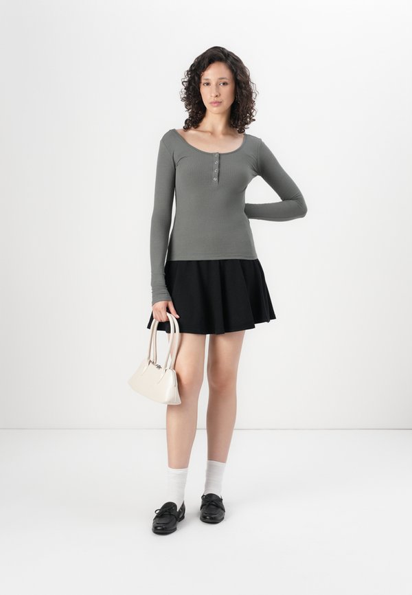 PCCHILLI SUMMER PLEAT SKIRT - Mini skirt3