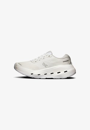 On, CLOUDRUNNER 3 MAX - Scarpe da corsa su strada - white glacier
