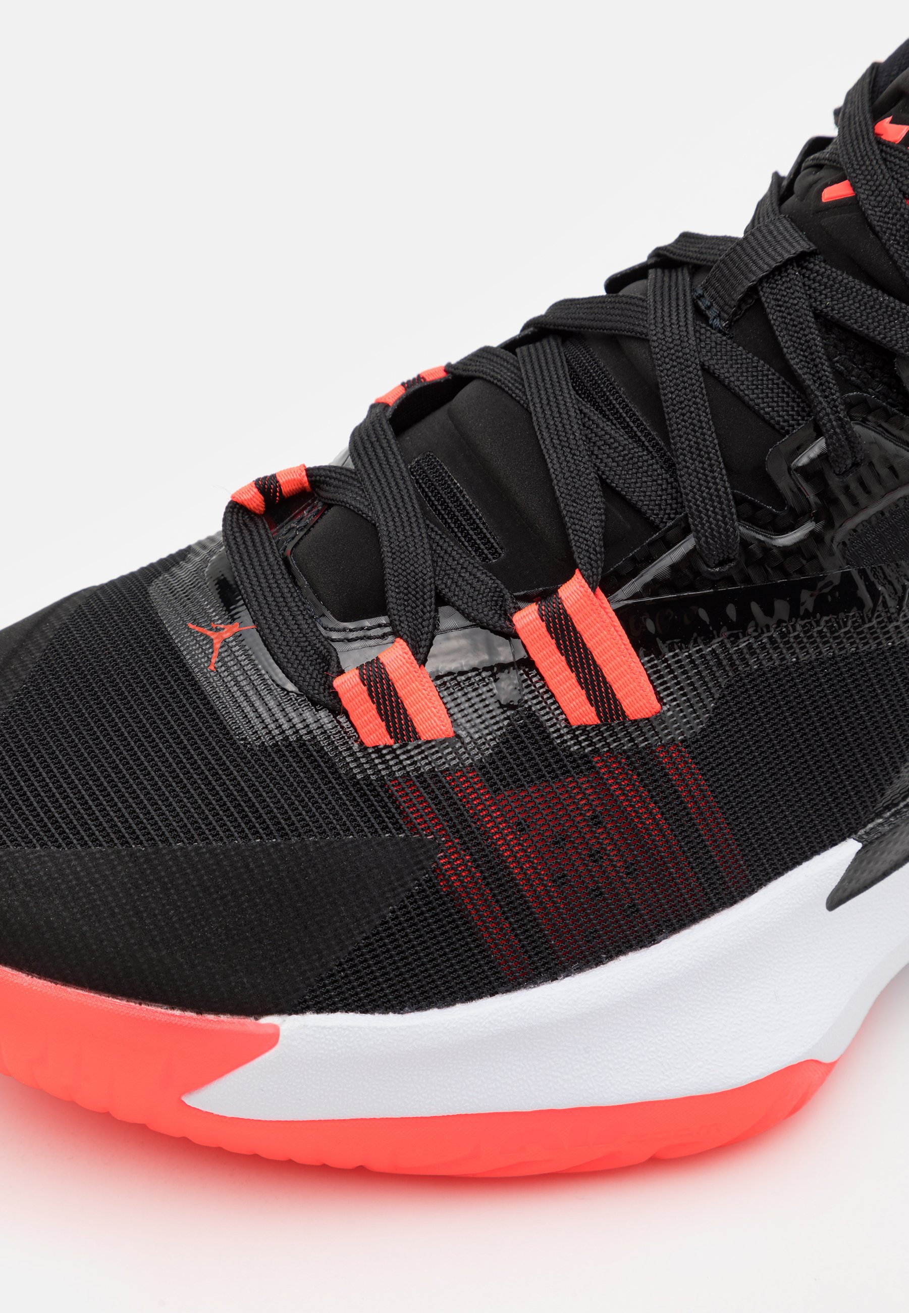 basket adidas 22 jordan