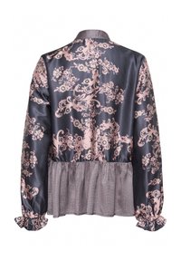 Culture Blus - gray graphic