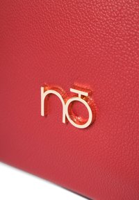 Nobo Käsilaukku - czerwony