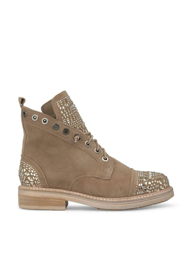 Botines con cordones