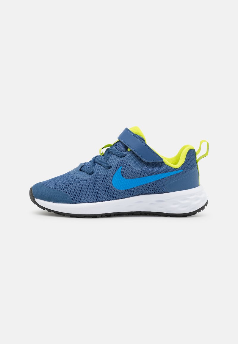 Nike Performance NIKE REVOLUTION 6 (PSV) - Sapatos para corrida em estrada - mystic navy/photo blue/atomic green