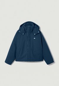 Granatowa ocieplana kurtka z kapturem, z przodu zapinana na zamek błyskawiczny oraz zatrzaski, z pasami na podszewce. Posiada dwie boczne kieszenie.