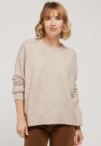 Sélectionné, taupe