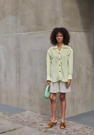 CARINA - Blouse - blend yellow