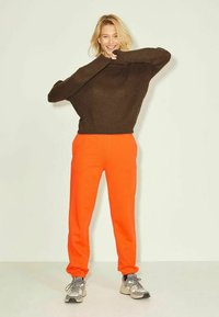 JJXX JXEMBER LS FLUFFY CREW NECK  NOOS - Maglione - demitasse
