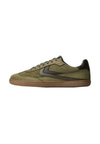 Bershka Sneakers - khaki