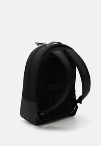 Tommy Hilfiger URBAN REPREVE BACKPACK UNISEX - Zaino - black