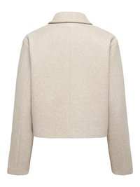 Veste beige en laine coupée, à manches longues et petit col, vue de dos sur fond blanc.