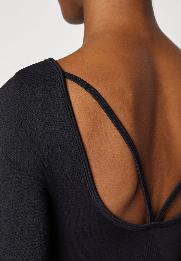 ONPJARO ON SEAM UNITARD - Gym suit2