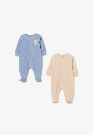 Dos bodies para bebés: uno azul, de suave terciopelo con un diseño de oso, y otro de tela crema con patrón. Ambos cuentan con mangas largas y cierres a presión.