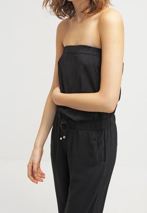 Mono - black