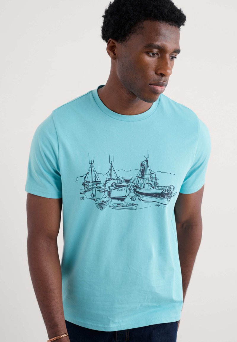 Seasalt Cornwall MIDWATCH - T-shirt med print - teal cadgwith boats surf