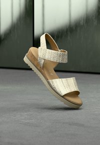 Δεν επιλέχθηκε, platino-coloured