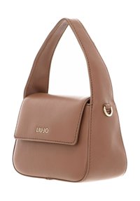 Sac à main en cuir marron avec une forme structurée, une seule poignée supérieure et une fermeture à rabat avant. Caractéristiques : matériel doré et logo.