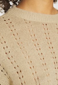 VILA Pullover - off-white