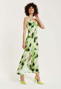 Liquorish ABSTRACT PRINT COWL NECK - Maxi dress - green