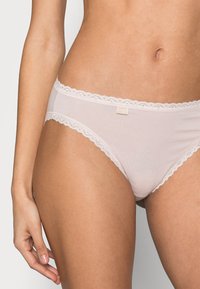 Sloggi WEEKEND TAI 3 PACK - Slip - skin/dark combination