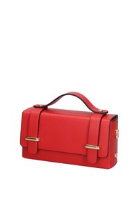 Borsa a mano rossa in pelle con design strutturato, dotata di accessori in metallo dorato, duplice tracolla e dettagli neri lungo i bordi.