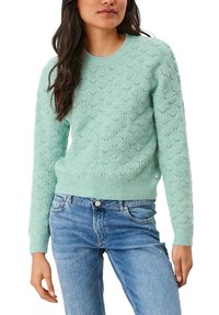 QS Sweter