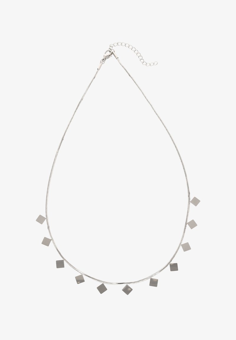 Collar de plata con una cadena texturizada y nueve acentos metálicos planos y cuadrados espaciados uniformemente a lo largo. Cierre ajustable para el tamaño.