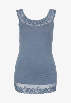 Top de tirantes azul claro con encaje en el escote y el dobladillo. Hecho de una tela suave con un diseño ajustado y detalles de encaje con forma de concha.