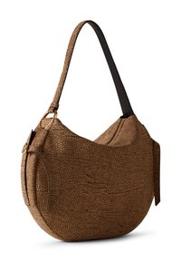 Borsa a spalla in pelle marrone con finitura testurizzata, con tracolla nera, forma arrotondata, dettagli in oro e chiusura con zip. Pattern a punti notevole sulla superficie.