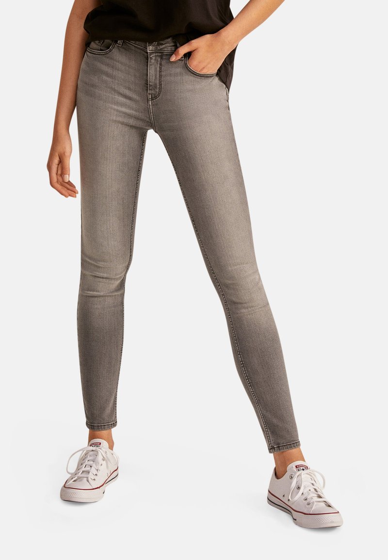 Springfield LAVADO SOSTENIBLE - Jeans Skinny Fit - grey - Zalando.de