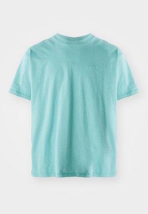 T-shirt en coton turquoise à manches courtes, col rond, avec un petit logo blanc "Levi's" sur la poitrine. Texture douce et coupe décontractée.