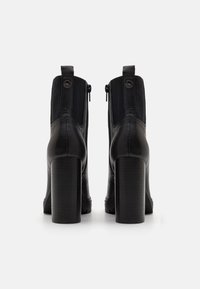 Steve Madden Botines de tacón - black