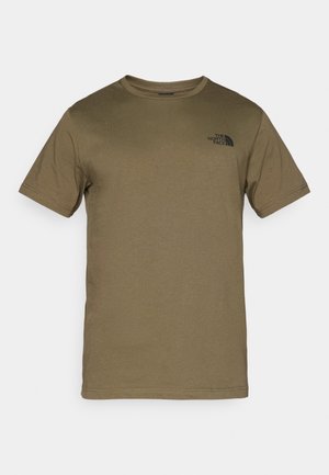 Olijfgroene T-shirt met korte mouwen, gemaakt van zachte stof, met een klein zwart logo op de linkerborst en een klassieke ronde hals.