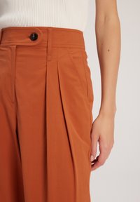 adL WITH POCKET - Chino - cinnamon