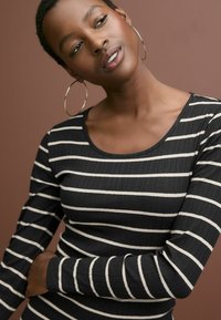 Next SCOOP NECK LONG SLEEVE - Maxikleid - black