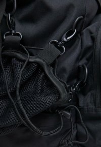 Thumbnail Image 7