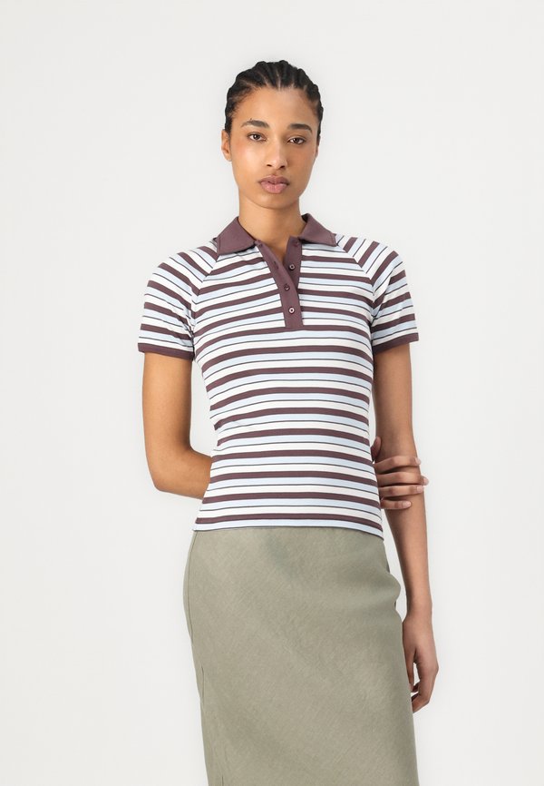 AMY  - Polo shirt - raisin skyway3
