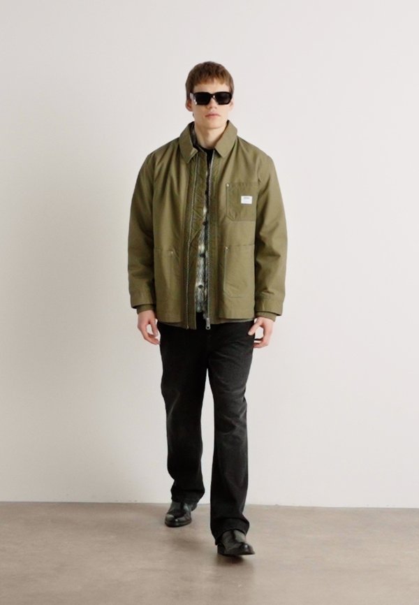 BOSTER - Light jacket3